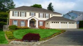 Home in Washington with stunning curb appeal